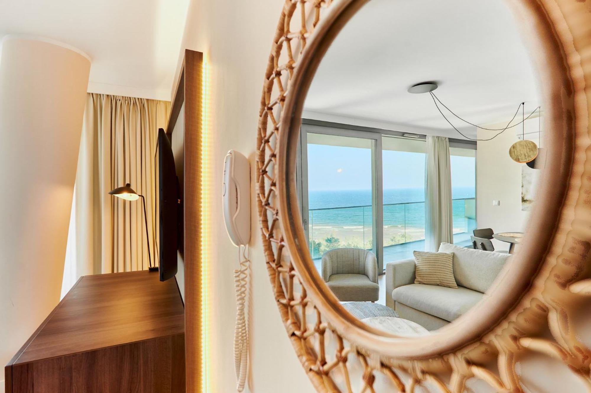 Wave - Sea View Resort&spa A648 *